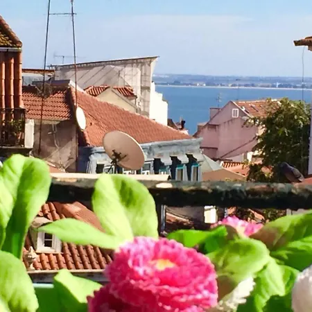 Alfama 2